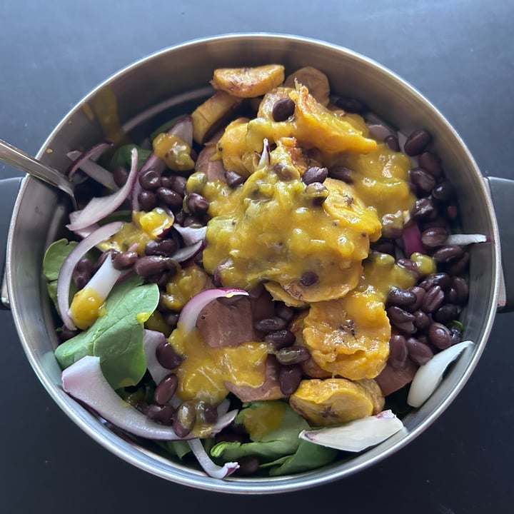 photo of Maya Kaimal butternut curry shared by @alexisdani11 on  09 Aug 2023 - review