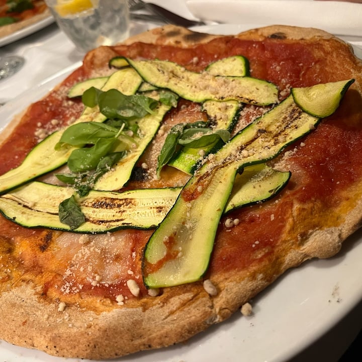 photo of La Colubrina Pizza essenziale shared by @miba on  14 Mar 2023 - review
