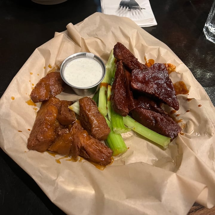 photo of City O' City Seitan Wings shared by @aubreyj27 on  21 Feb 2023 - review