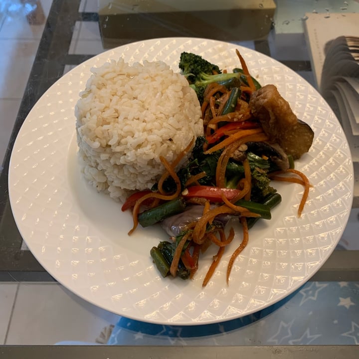 photo of Ammata Thai Kitchen Eggplant & Mixed Vegetable shared by @jinplantfriend on  17 May 2023 - review