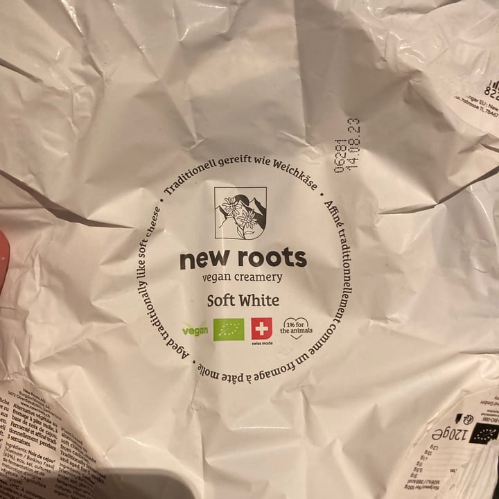 photo of New Roots Soft White shared by @laraaleo on  13 Aug 2023 - review