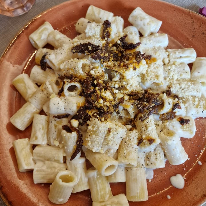 photo of Rifugio Romano mezzemaniche alla gricia vegan shared by @rosdy on  02 Aug 2023 - review