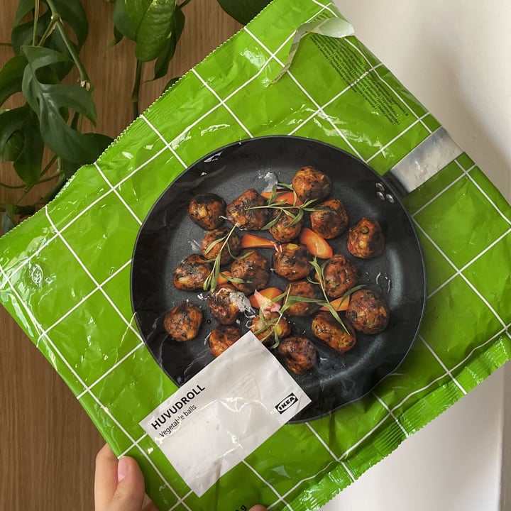 photo of Ikea Huvudroll vegetable balls shared by @eireenene on  27 May 2023 - review