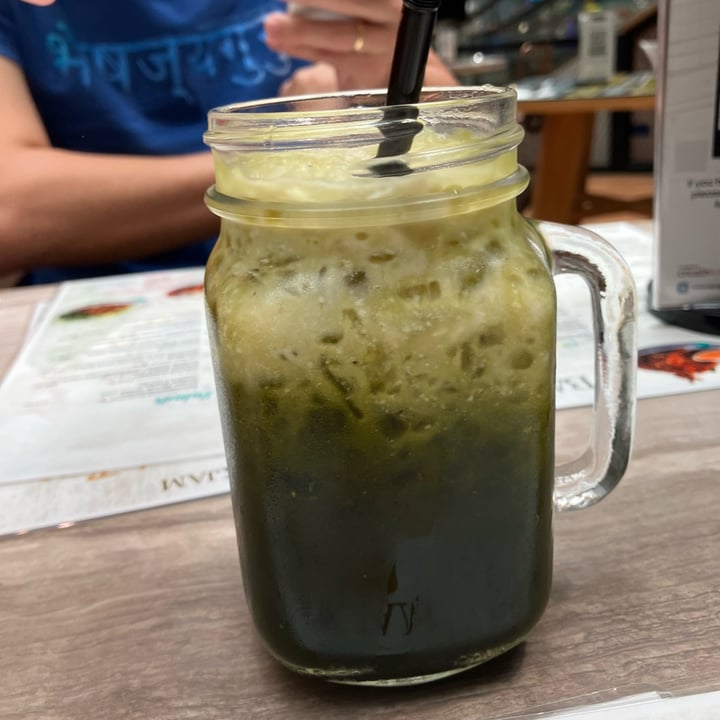 photo of Bangkok Jam Vegan green thai milk tea shared by @veganhubby on  14 Mar 2023 - review