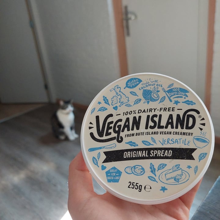 photo of vegan island Original Spread shared by @frendssnotfood on  11 Aug 2023 - review