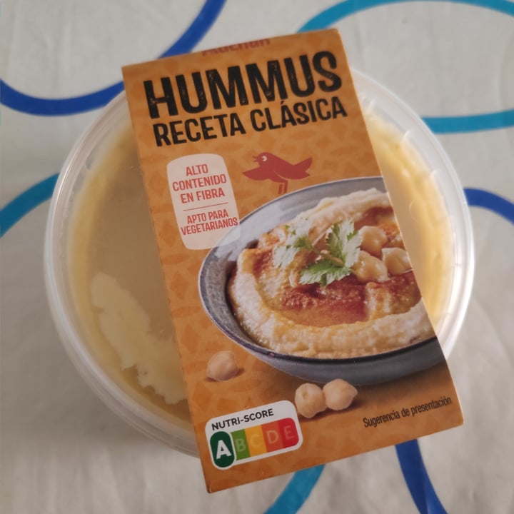 photo of Auchan Hummus receta clásica shared by @lafleur on  30 Mar 2023 - review
