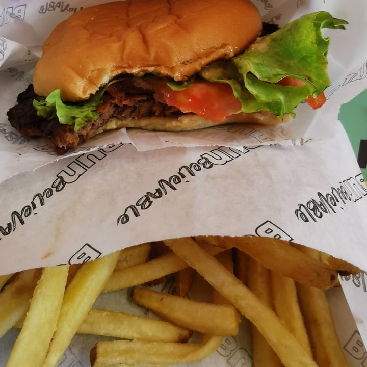 photo of Bun Burgers - Dell'Orso Beyond cheese burger shared by @alicefelice on  15 Jul 2023 - review