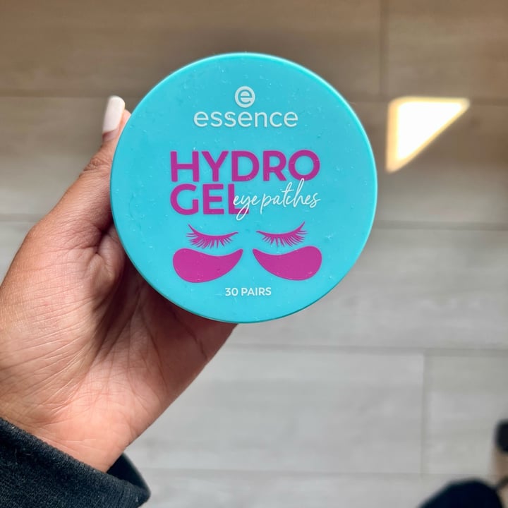 photo of Essence  Hydro gel eye patches shared by @aarifah on  13 Jul 2023 - review