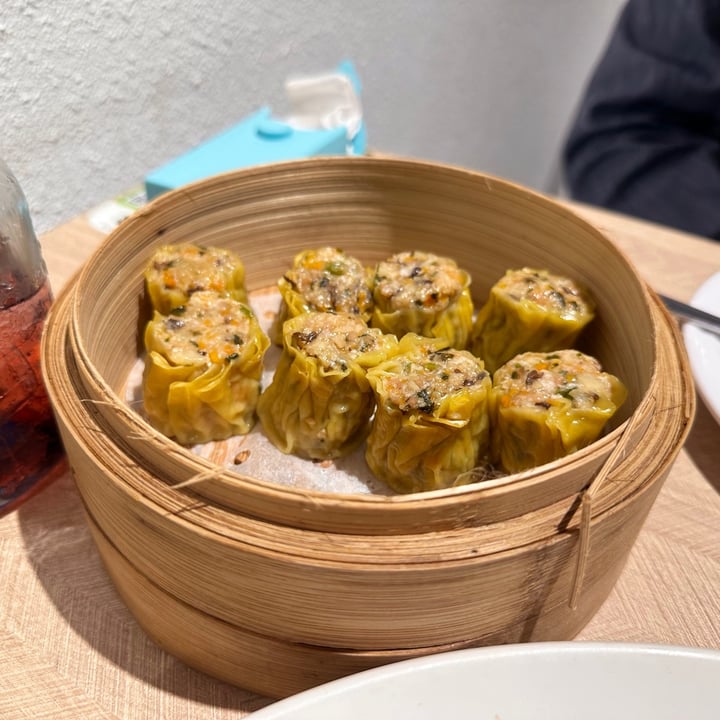 photo of VeganBliss 蔬福 Homemade Siew Mai shared by @dafnelately on  30 Jul 2023 - review