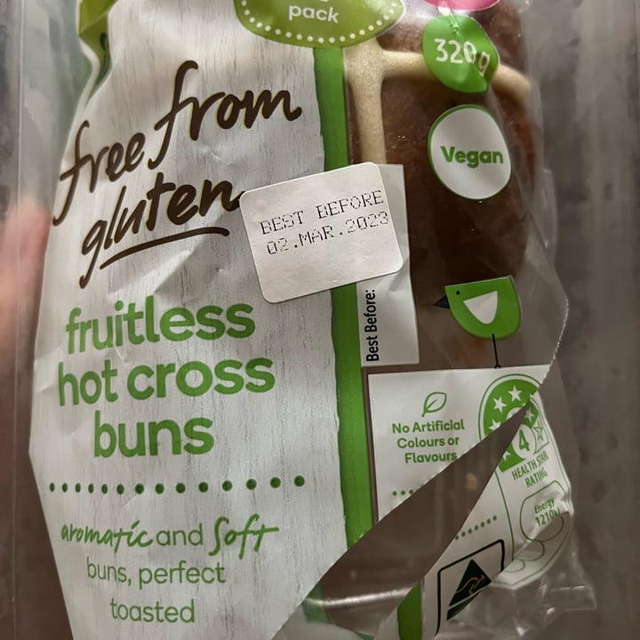 photo of Countdown Free From Gluten Fruitless Hot Cross Buns shared by @patriciapaynter on  02 Mar 2023 - review