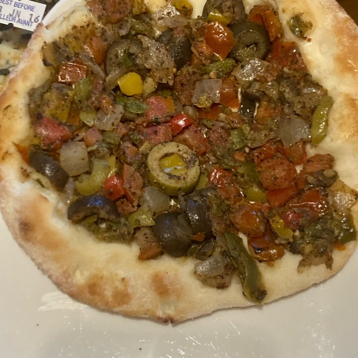 photo of Adonis pizza shared by @eilerua2 on  05 Jun 2023 - review