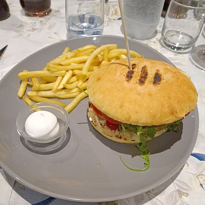 photo of Do Spaghi Hamburger Vegano shared by @sammy2001 on  26 Dec 2022 - review