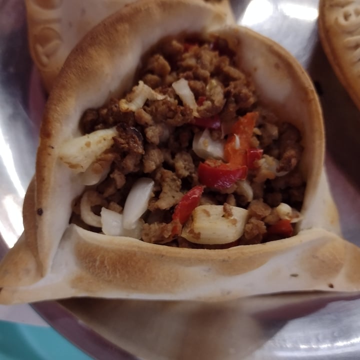 photo of Heaven (Delivery and Take-away) empanada arabe shared by @dana1922 on  21 Jan 2023 - review