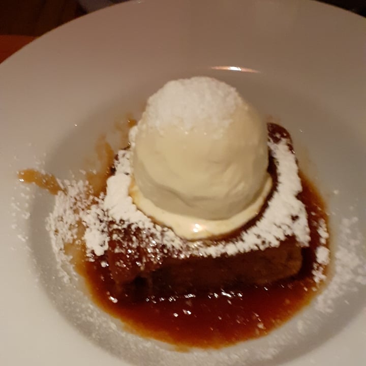 photo of The 13th Note Sticky toffee pudding with vanilla ice cream shared by @dhavalvegan on  18 Apr 2023 - review