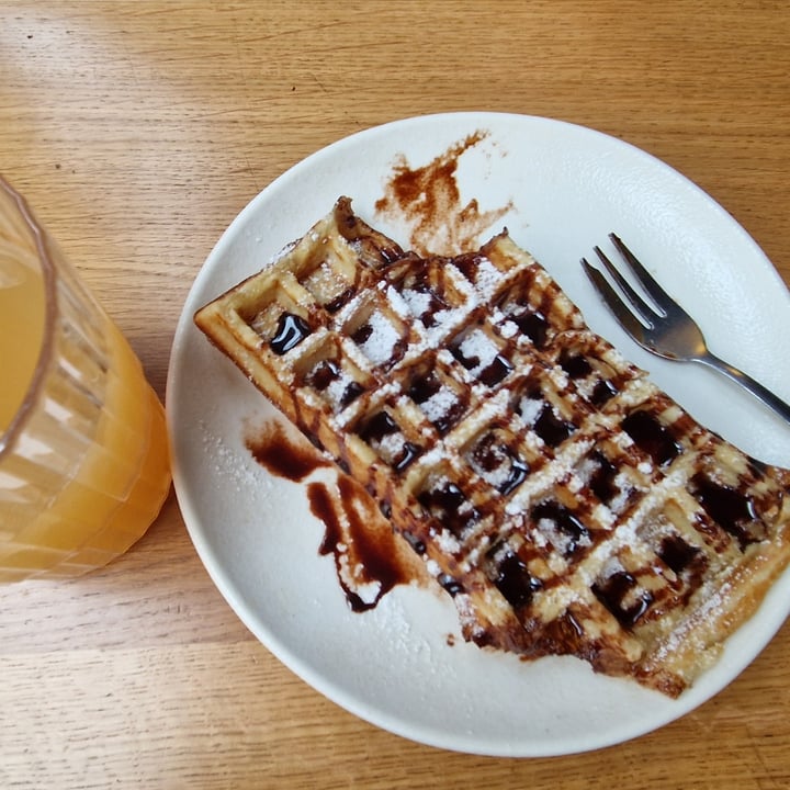 photo of Zeil Kitchen Waffle Vegan shared by @lisaqbon on  07 Jan 2023 - review