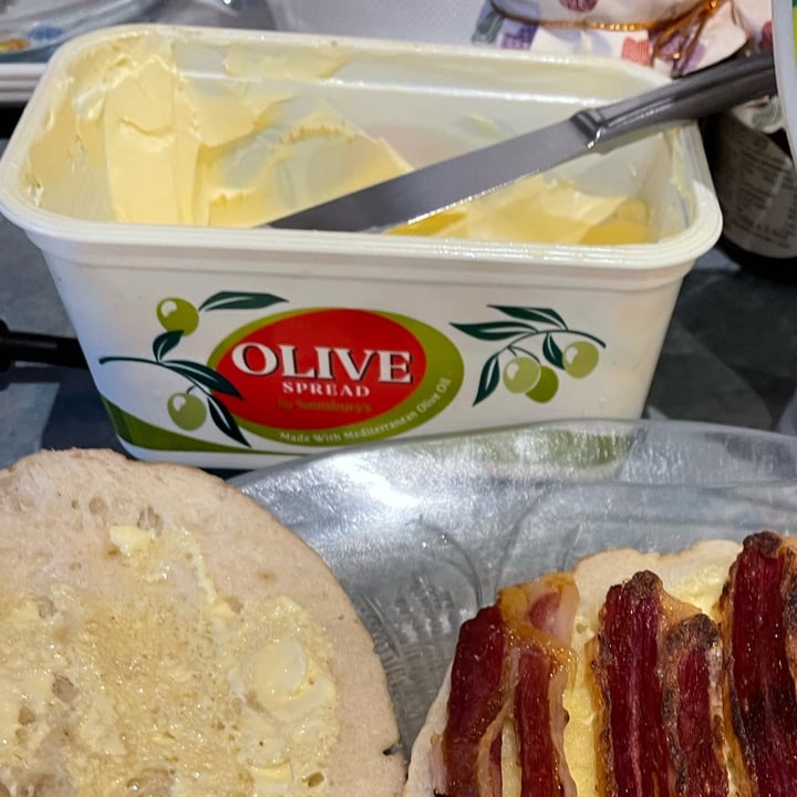 photo of Sainsbury's olive spread shared by @gigidivine on  04 Feb 2023 - review