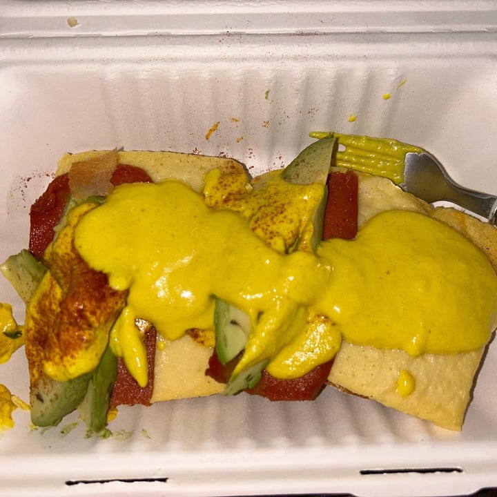 photo of Animal Liberation Kitchen Egg Benny with Hollandaise sauce shared by @romeoluv1 on  20 Feb 2023 - review