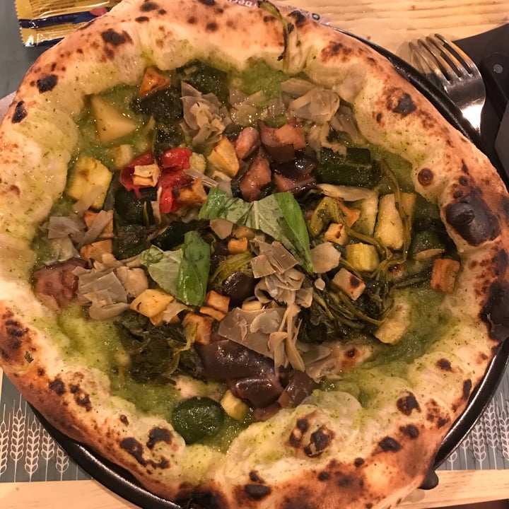 photo of Carpe Diem "Diversamente Pizza" Pizza ortolana shared by @vegvale93 on  21 May 2023 - review