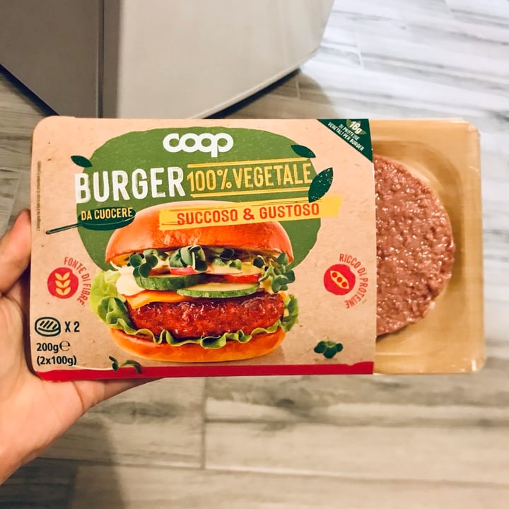 photo of Coop Burger 100% Vegetale shared by @mibuttogiulia on  13 Mar 2023 - review