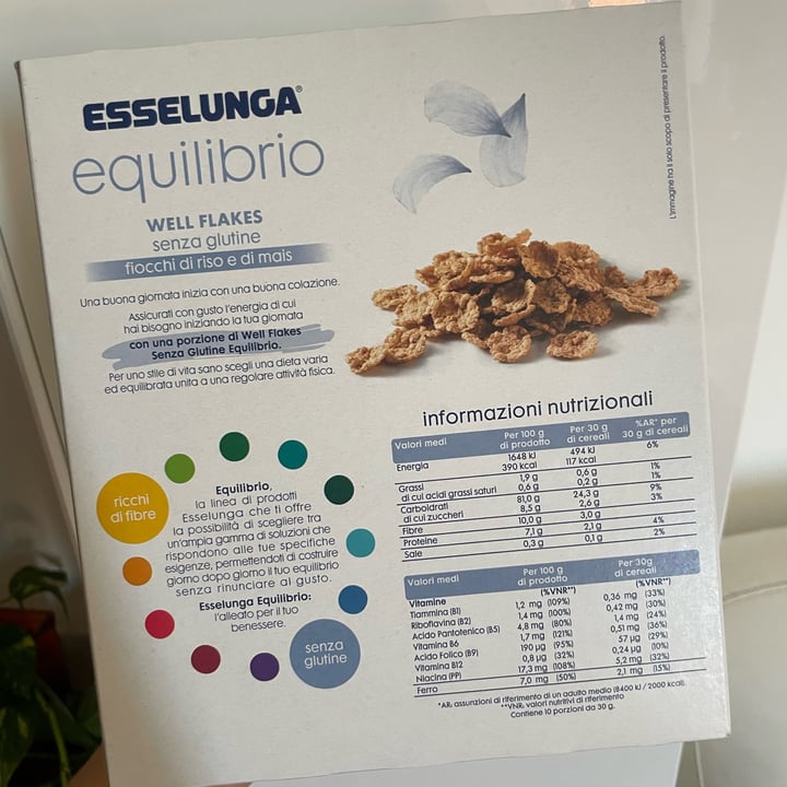 photo of Esselunga equilibrio well flakes senza glutine fiocchi di riso e mais shared by @cinziagilmore on  11 Aug 2023 - review