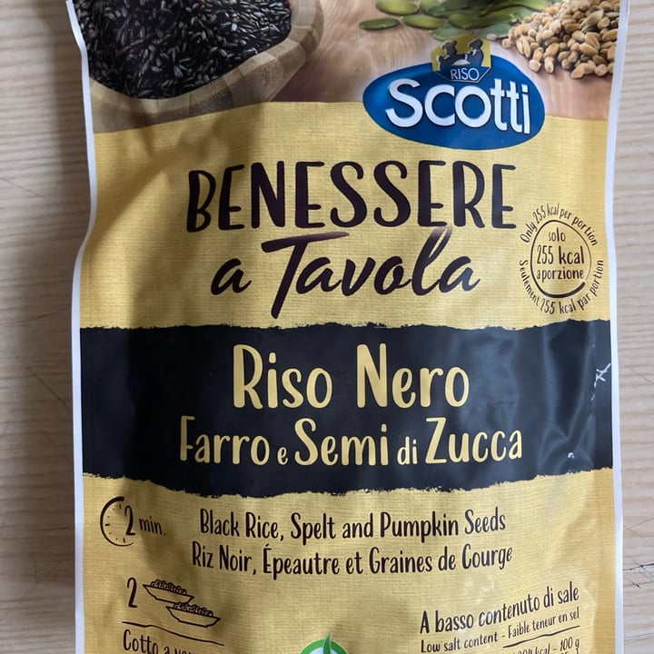 photo of Riso Scotti riso nero farro e semi di zucca shared by @watage on  01 May 2023 - review