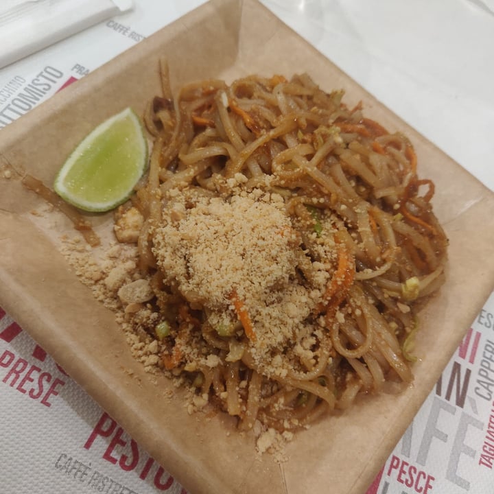 photo of Chafbius Thai-Perú pad thai shared by @plonix on  11 Jan 2023 - review