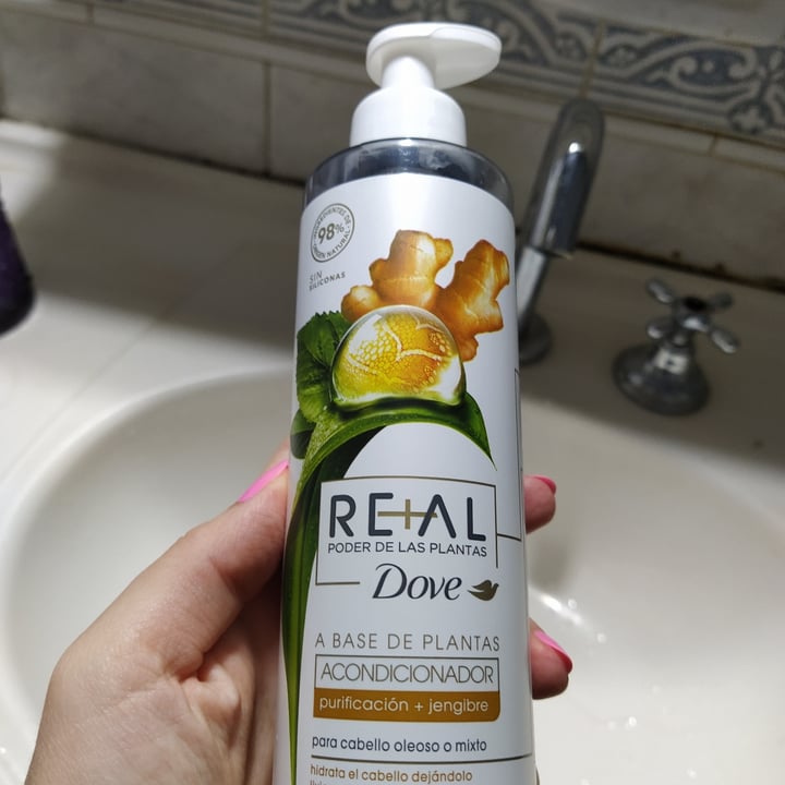 photo of Dove Shampoo purificación + jengibre shared by @taiga on  08 Apr 2023 - review