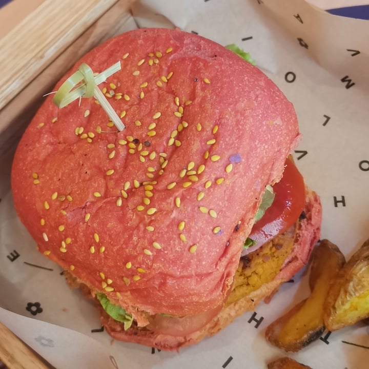 photo of Flower Burger Fiesta burger shared by @fradora on  29 Jun 2023 - review