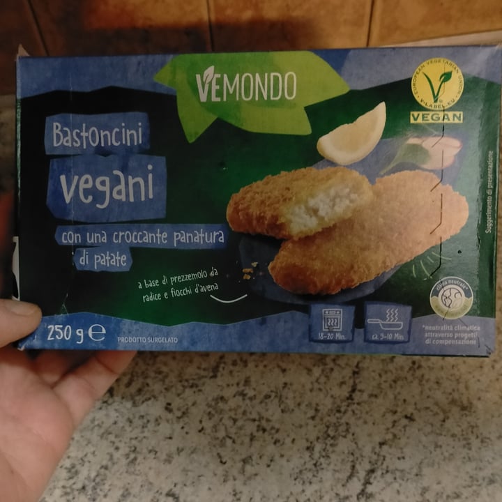 photo of Vemondo Bastoncini Vegani Con Una Croccante Panatura Di Patate shared by @michelalessandra on  12 Feb 2023 - review