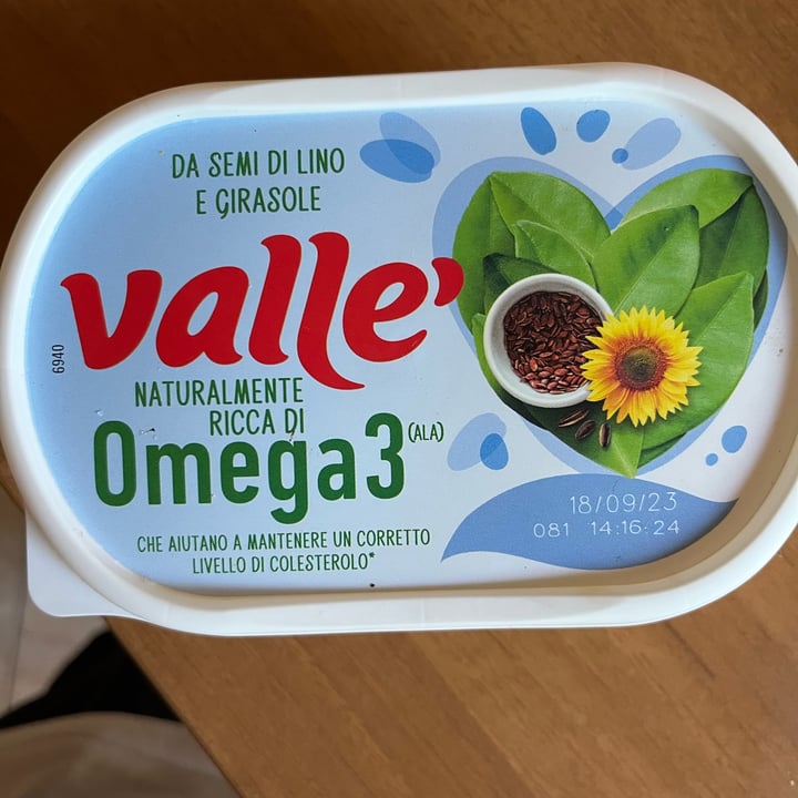 photo of Valle' Valle' Omega 3 shared by @emandenvs on  09 Jul 2023 - review