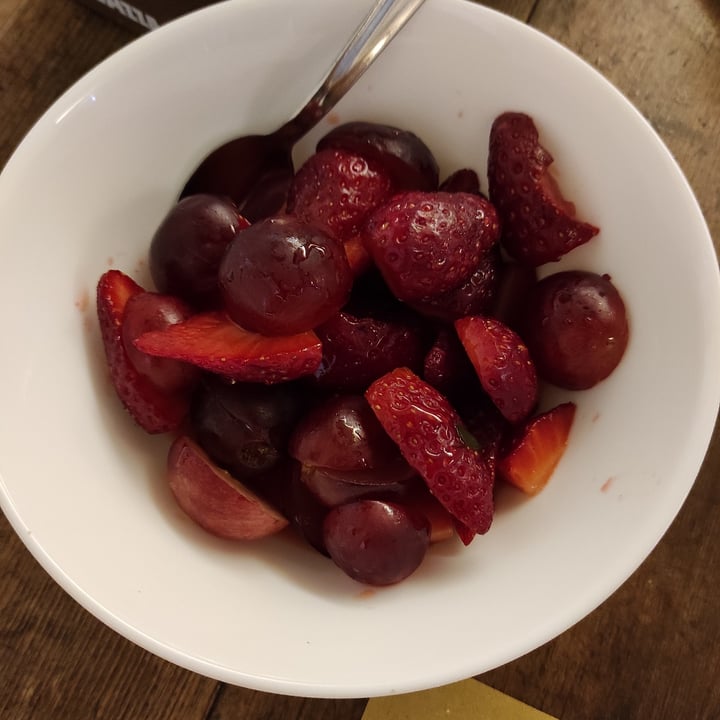 photo of Meublè Adriana 100% Vegan Guesthouse Fruit Salad shared by @tuscanvegan on  02 May 2023 - review