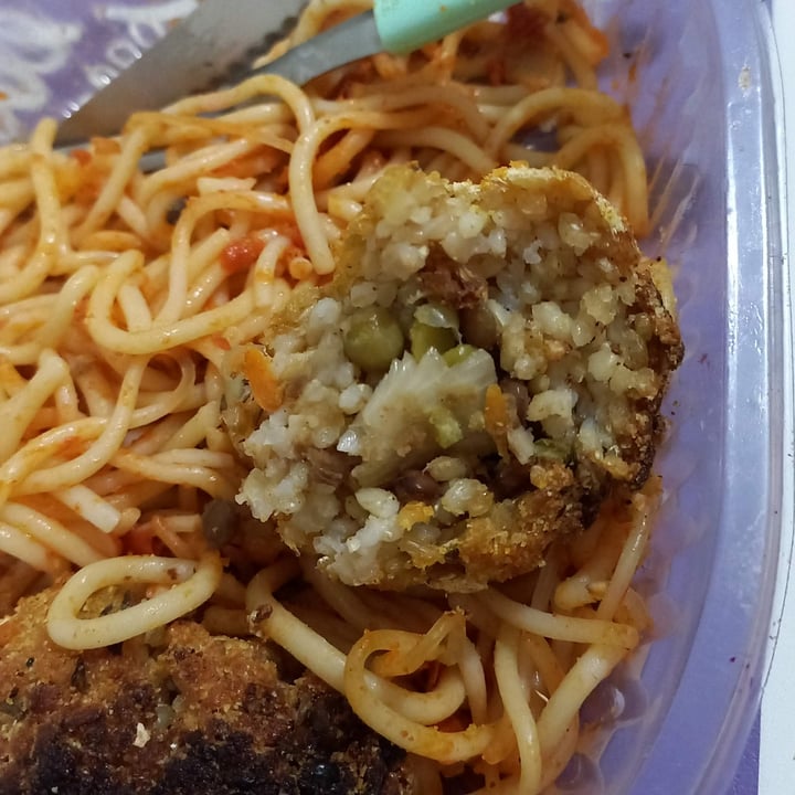 photo of La pacha artesanal Arancinis con fideos de arroz shared by @biancapistoni on  19 Jan 2023 - review