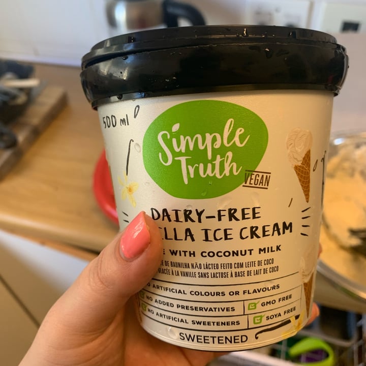 photo of Simple Truth Dairy free Vanilla Ice Cream shared by @peppadew on  10 Jul 2023 - review