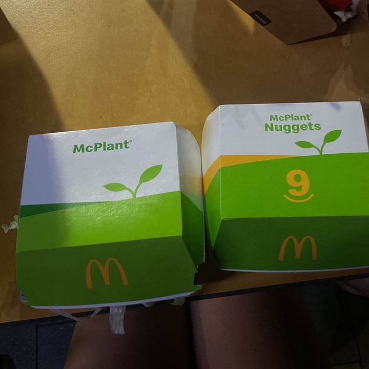 photo of McDonald's McPlant E PlantNuggets shared by @giada- on  01 Aug 2023 - review
