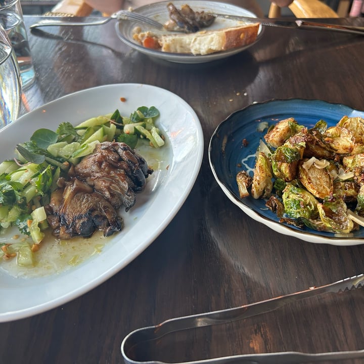 photo of Chi brussel sprouts, spicy truffle wontons, carrot tart, bbq oyster mushroom skewer shared by @premkanti on  26 May 2023 - review