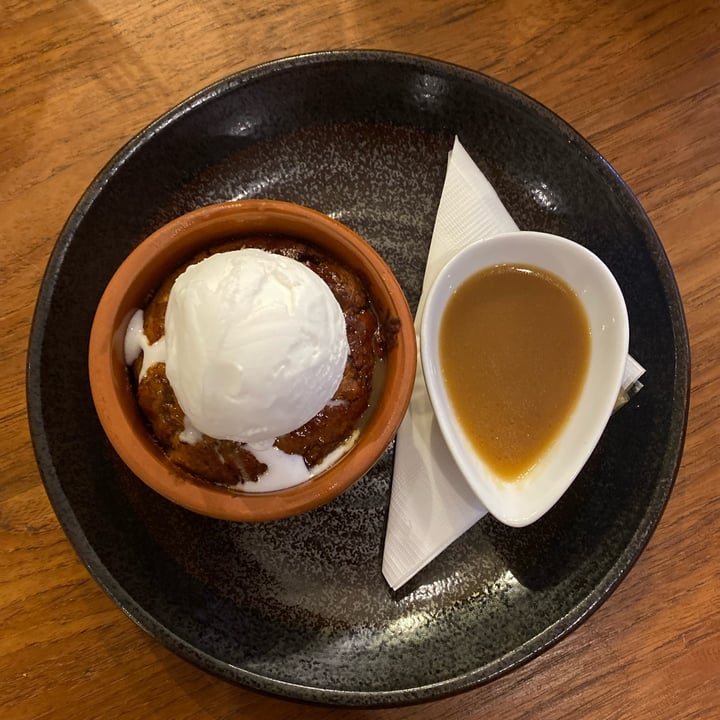 photo of Cinnamon and Co Vegan Cafe Sticky Date Pudding shared by @cake on  17 Jul 2023 - review