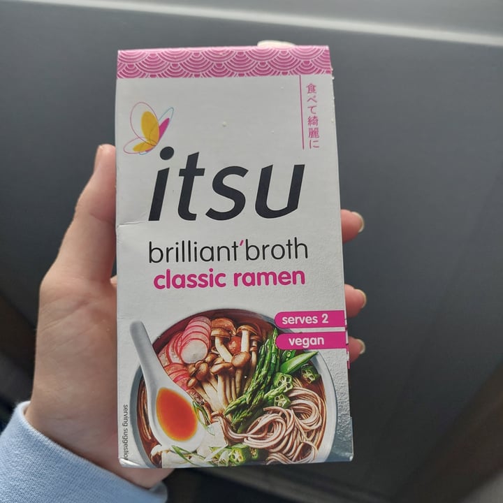 photo of itsu Brilliant Broth Classic Ramen shared by @frendssnotfood on  25 Jul 2023 - review