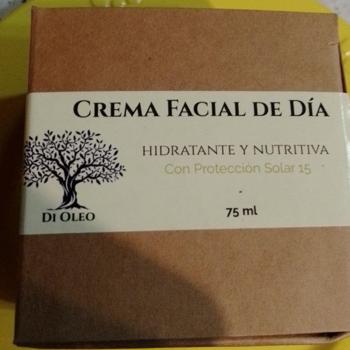 photo of Di Oleo Crema Facial De Día shared by @berengueremy on  26 Jun 2023 - review
