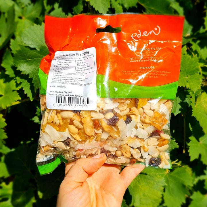 photo of Eden Hawaiian Mix shared by @craynie on  07 Apr 2023 - review