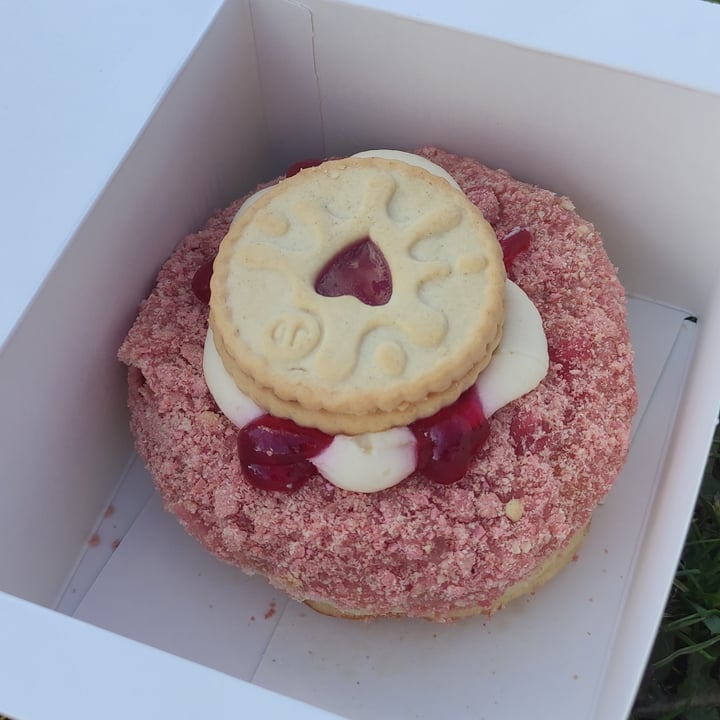 photo of Rodeo Doughnuts Gordon Jamsay shared by @frenchveganfoodie on  04 May 2023 - review