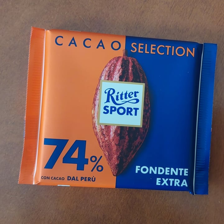photo of Ritter Sport fondente extra 74% shared by @benveg on  27 Jun 2023 - review