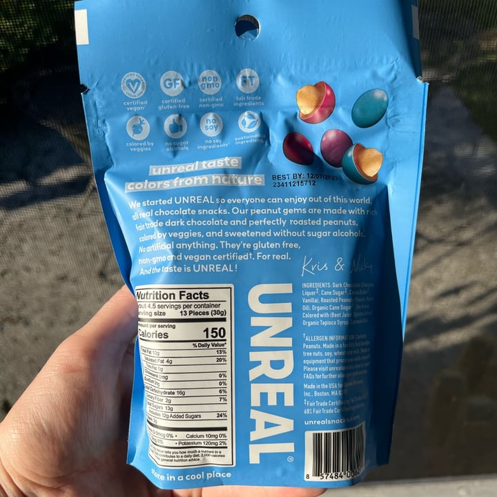 photo of UNREAL Dark Chocolate Peanut Gems shared by @ameriamber on  28 May 2023 - review