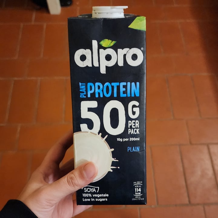 photo of Alpro 50g plant protein shared by @andirabas on  29 Jan 2023 - review