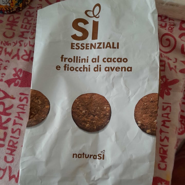 photo of Natura Sì Esenziali Frollini al cacao e fiocchi di avena shared by @valery10 on  28 May 2023 - review