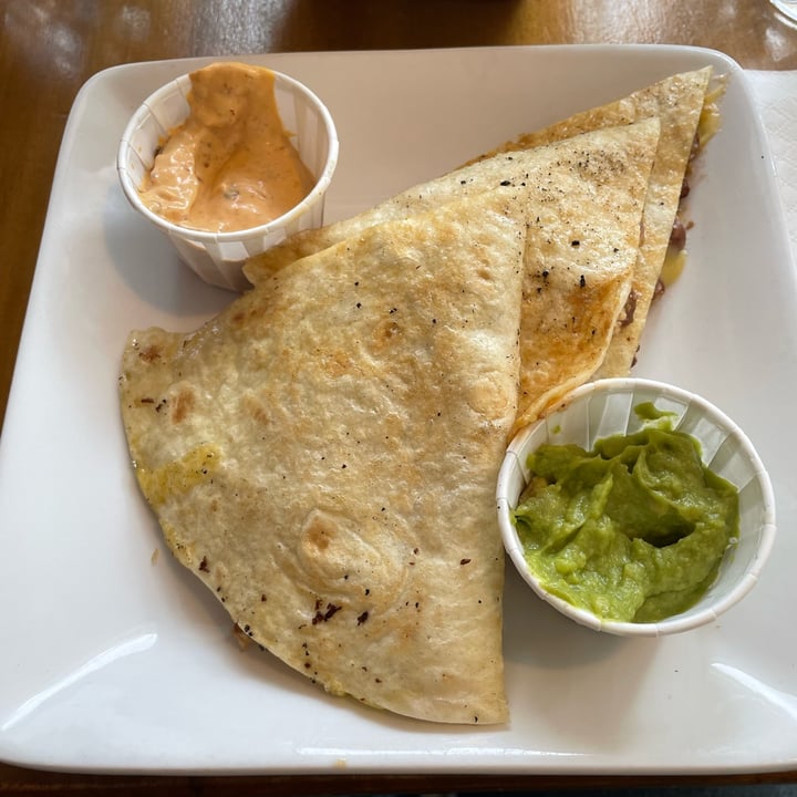 photo of Café Blattgold Quesadilla shared by @julyn on  04 Jul 2023 - review
