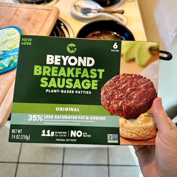 photo of Beyond Meat breakfast sausage original shared by @sharksmeoow on  27 Mar 2023 - review