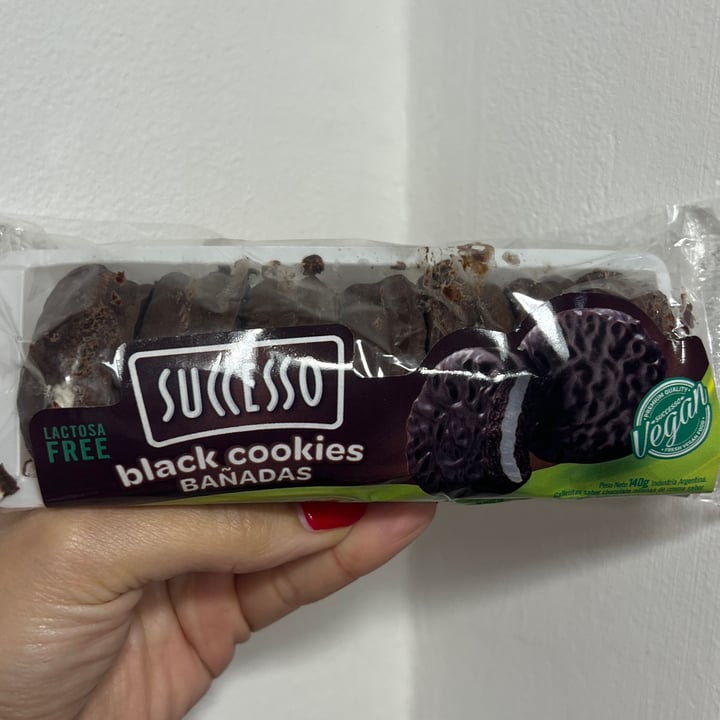 photo of Successo Black cookies bañadas relleno de limon shared by @gaby-miss-x on  07 Aug 2023 - review