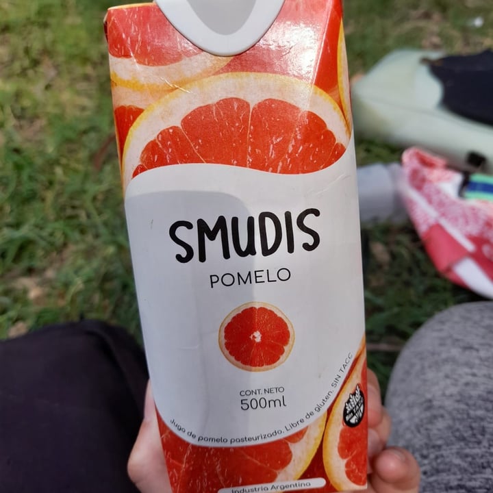 photo of Smudis Jugo De Pomelo shared by @caronoel on  07 Apr 2023 - review