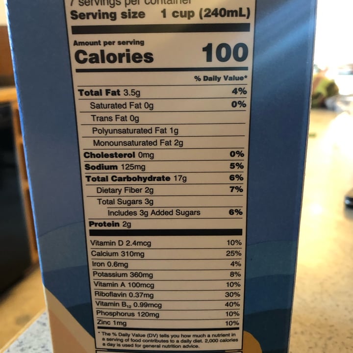 photo of Great Value  Original Oatmilk shared by @meribean on  29 Mar 2023 - review
