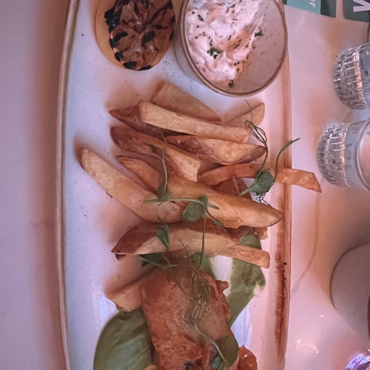 photo of TWELVE EATERY Beer battered tofu and chips shared by @calmbat30 on  11 Aug 2023 - review